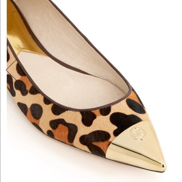 Michael Kors cheetah print flats - Picture 3 of 12